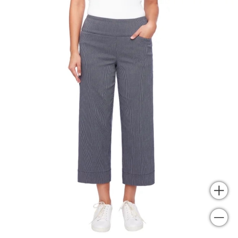 S.C. & CO. Ladies Wide Leg Crop Pant, S